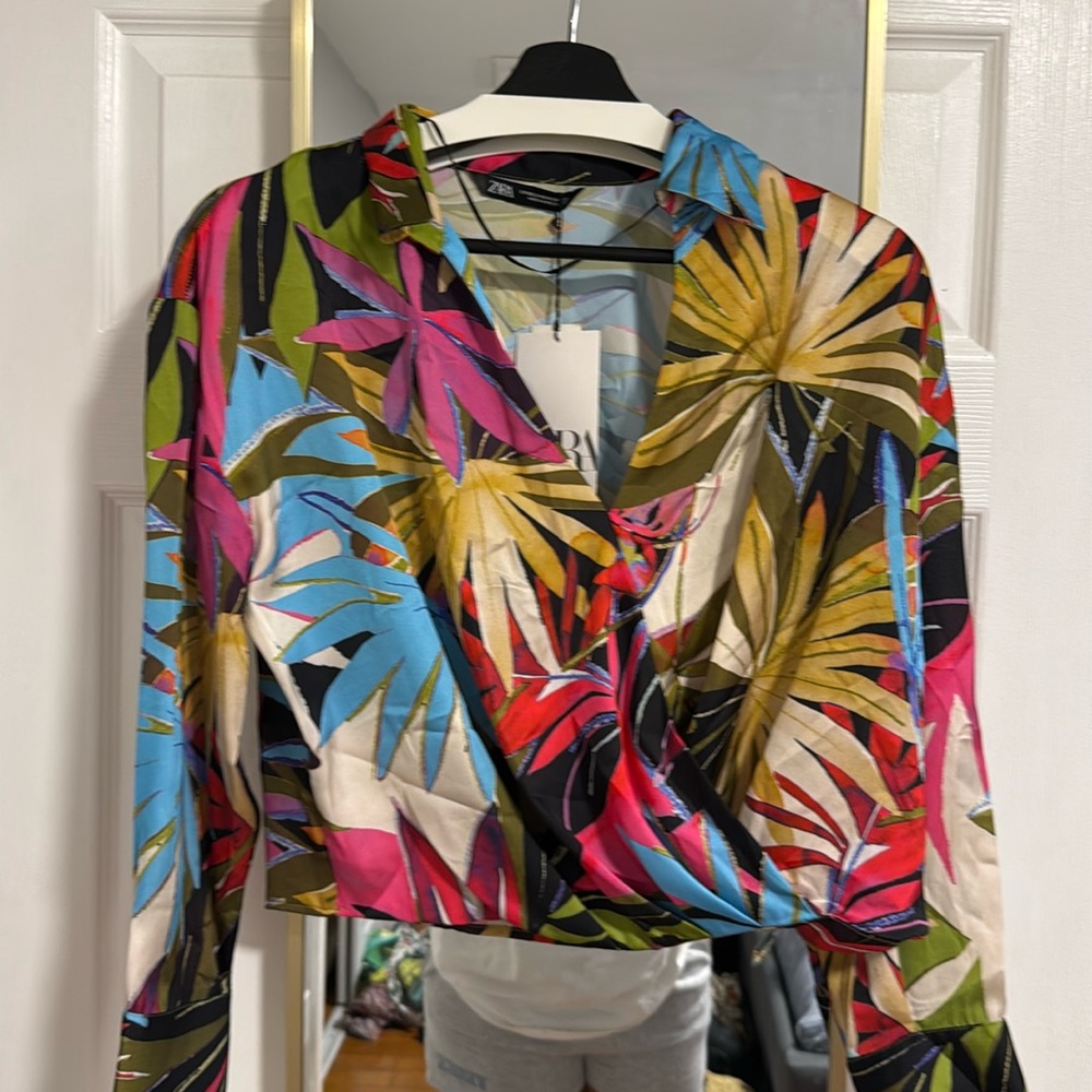 Zara crop blouse